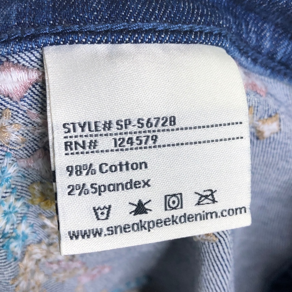 Sneak Peek Blue Denim Embroidered Bohemian Skirt Size Small - Picture 12 of 14